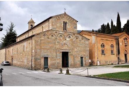 Église de Santa Maria e San Giovanni Battista (Pise) - façade